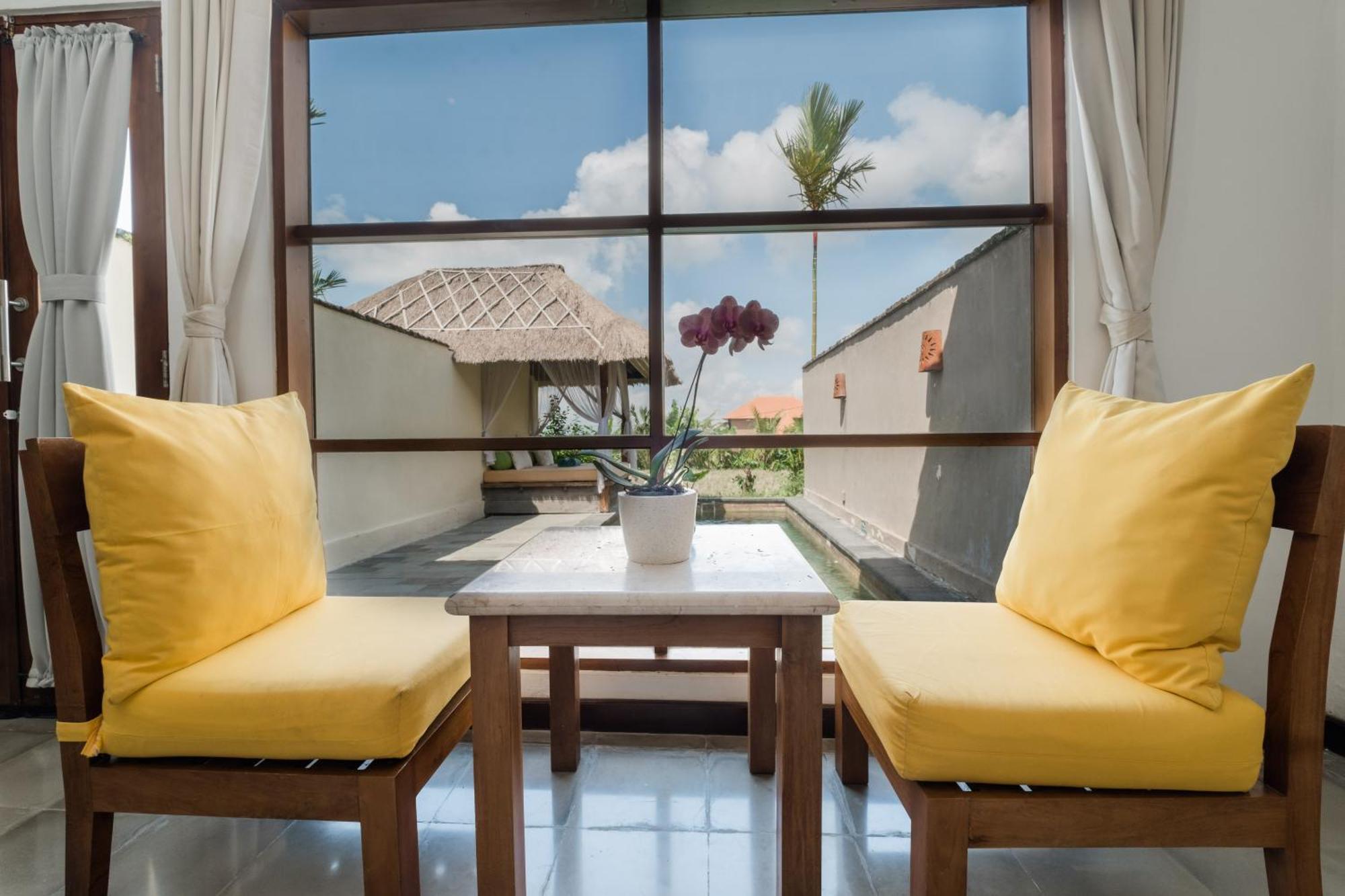 Alam Puisi Villa Ubud Exterior photo